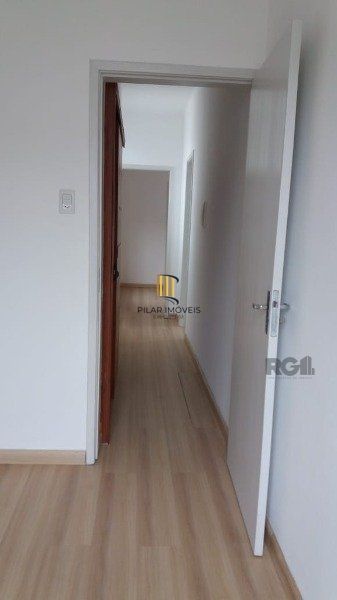 Edifício (prédio) com 03 apartamentos de 01 dormitório no Bairro Auxiliadora