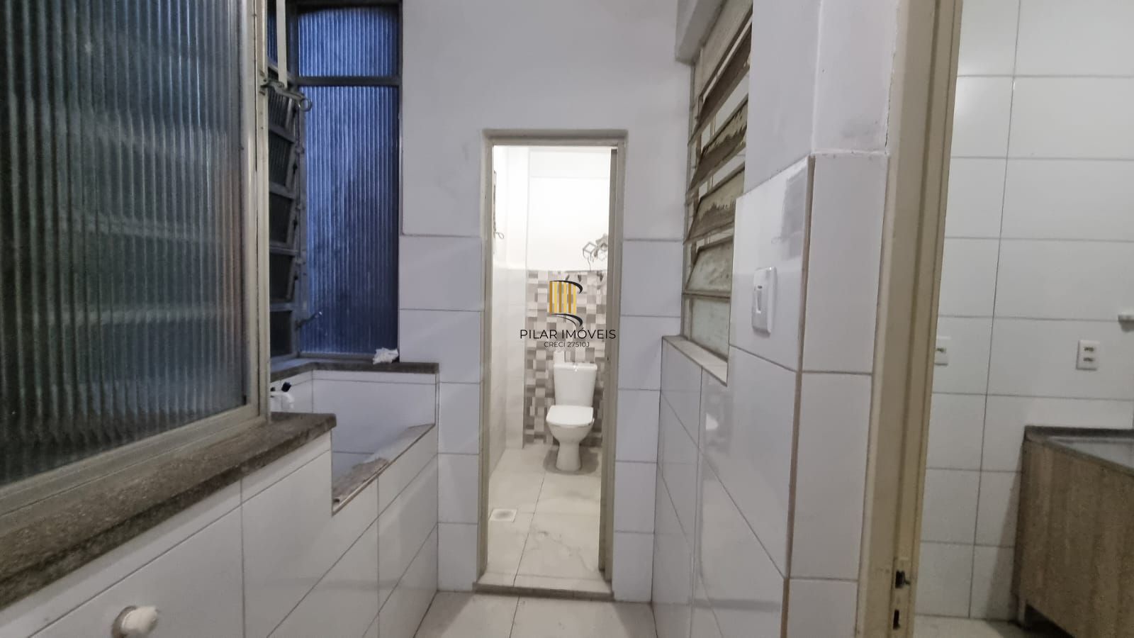 Apartamento 02 dormitórios a venda no bairro Centro Histórico