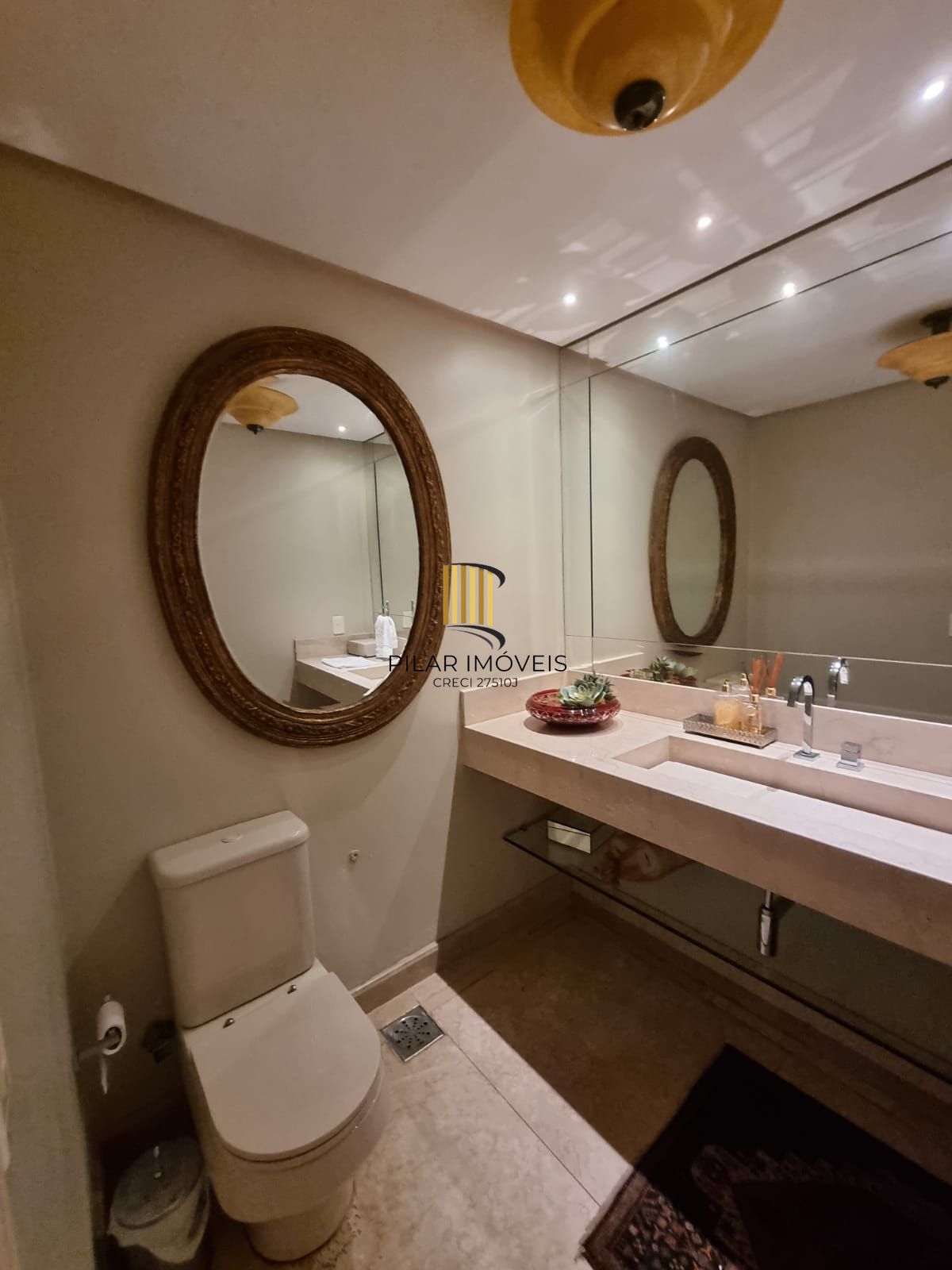 Casa em condomínio 515,73m2, 04 suítes no Bairro Boa Vista