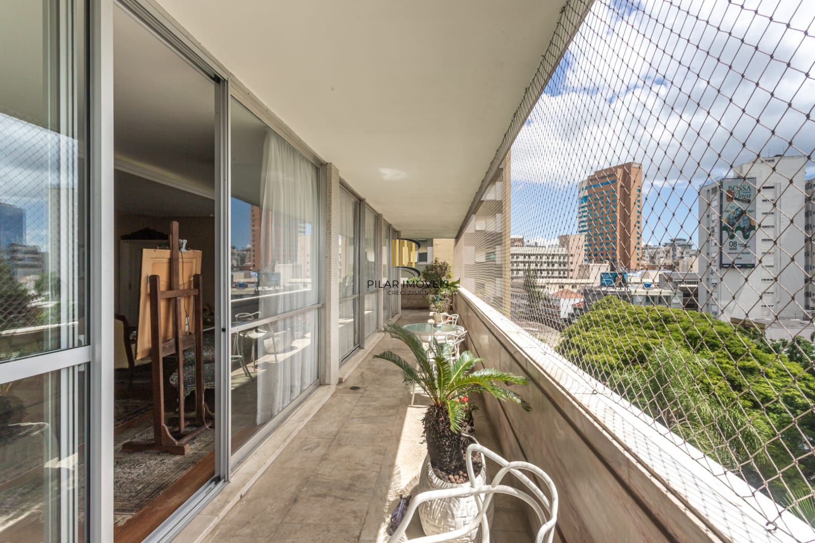 Apartamento 486,52m2 no tradicional Ed. Floragê