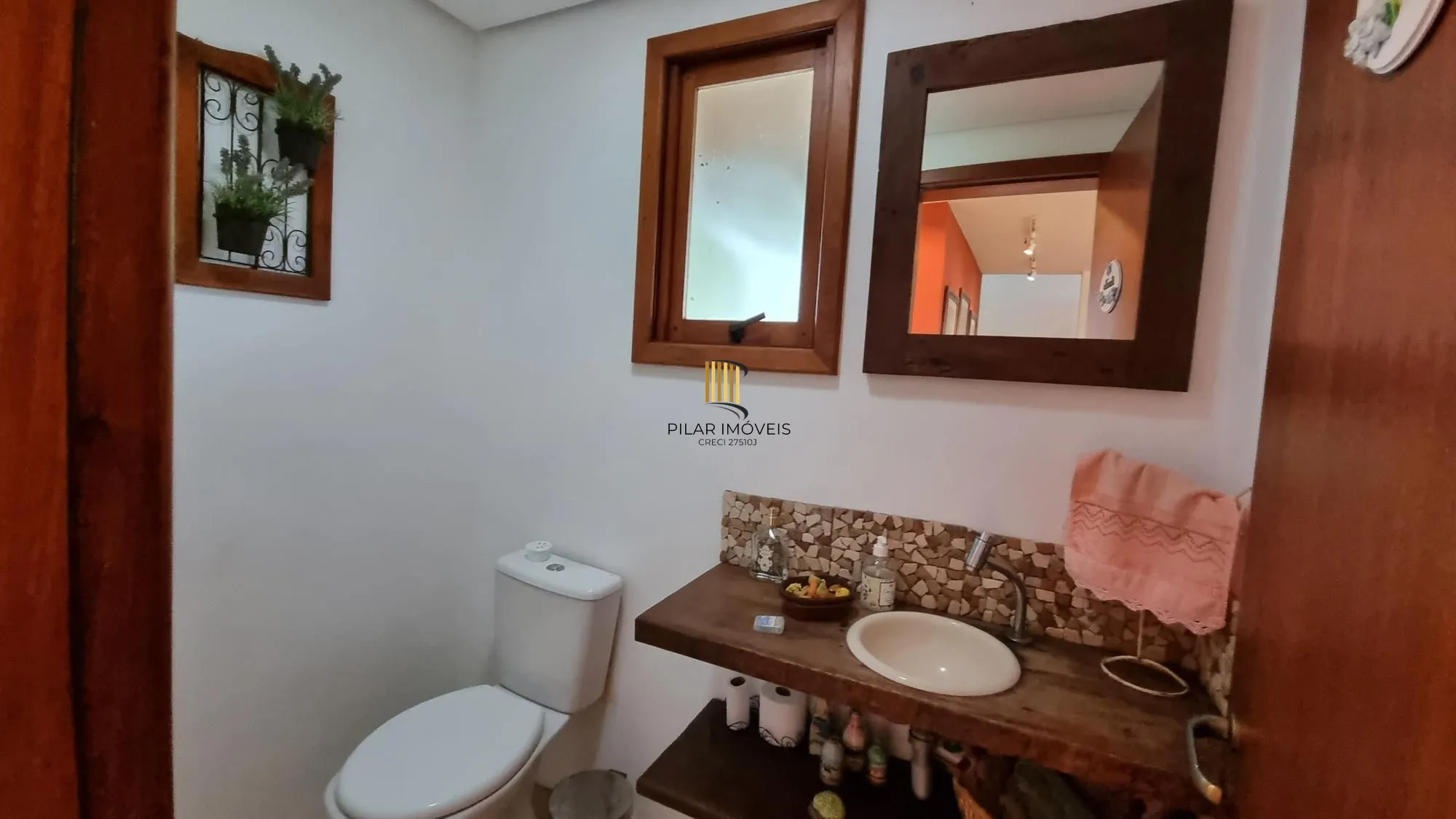 Casa para Venda - 600m², 4 dormitórios, sendo 4 suites, Vila Nova