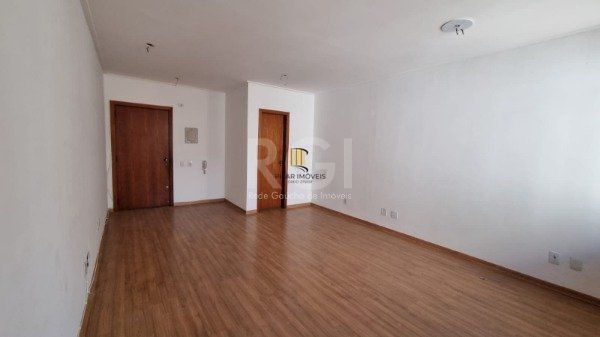 Conjunto/Sala para Venda - 30.65m², Floresta