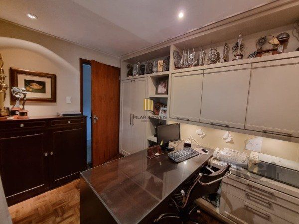 Casa a venda 03 dormitórios 280mq Jardim Lindóia