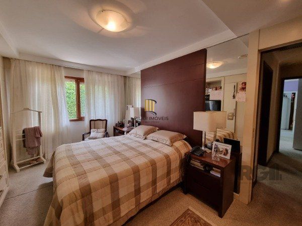 Casa a venda 03 dormitórios 280mq Jardim Lindóia