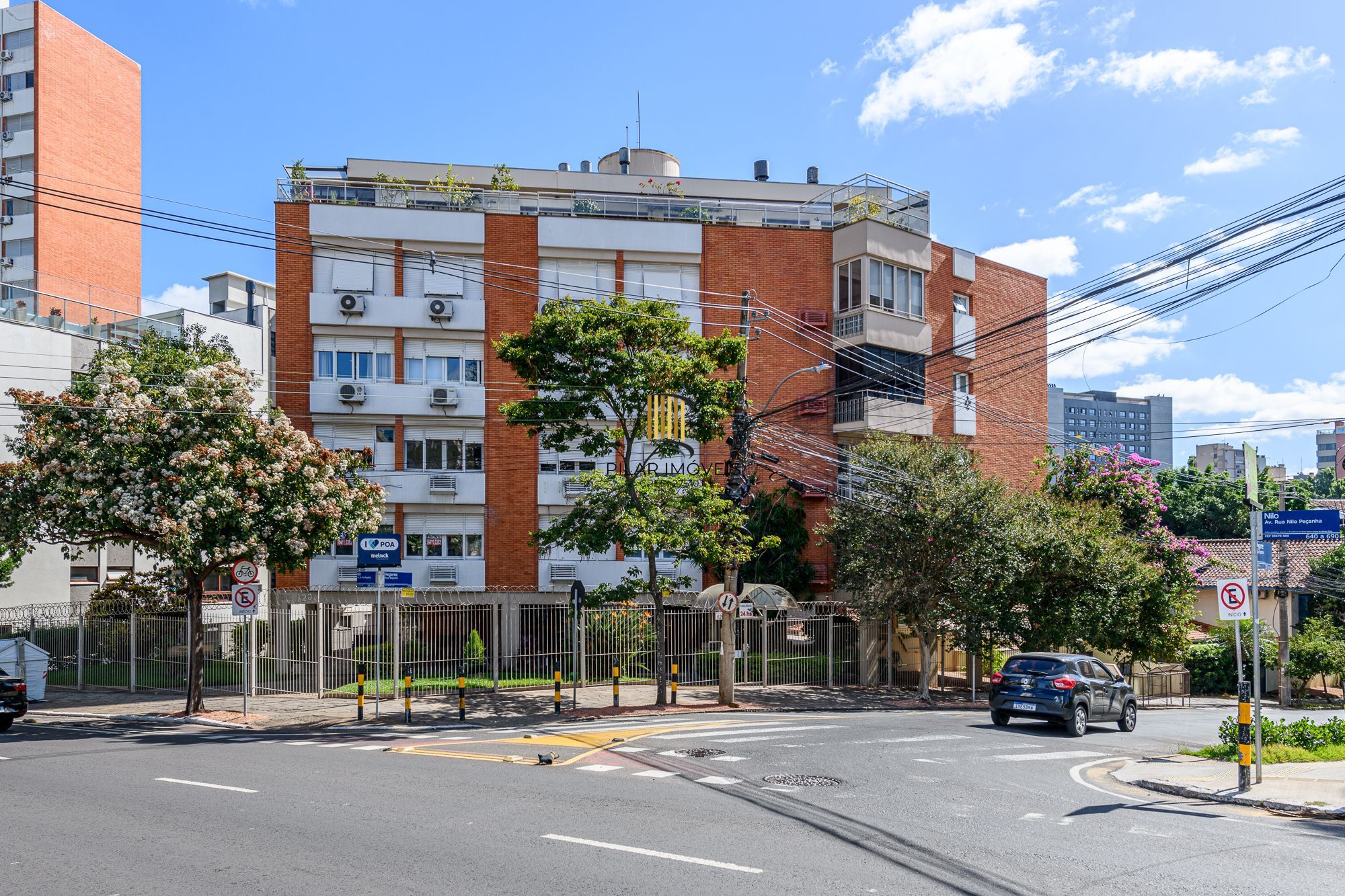 Apartamento com cobertura a venda no bairro Petrópolis