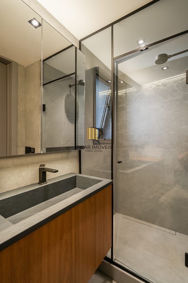 Apartamento de cinema com 125mq, duas suítes, duas vagas individuais para comprar no bairro Boa Vista