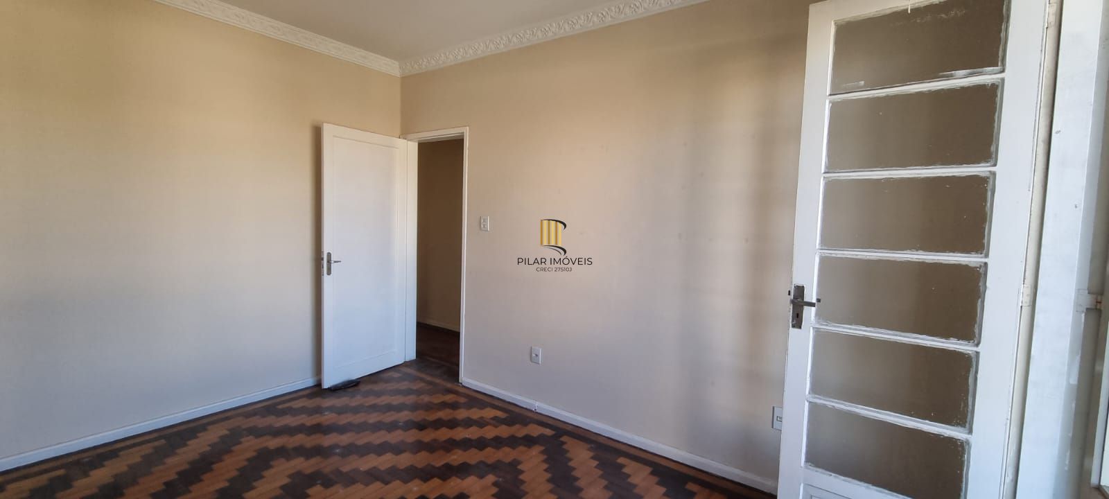 Apartamento 03 dormitórios com 01 vaga no bairro Praia de Belas