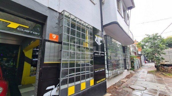 Casa para Venda - 200m², 2 dormitórios, 1 vaga - Moinhos de Vento