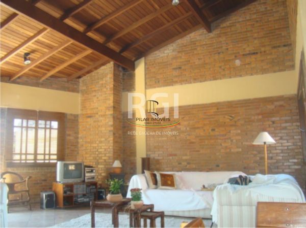 Outros para Venda - 664.91m², 9 dormitórios, sendo 3 suites, 6 vagas - São João