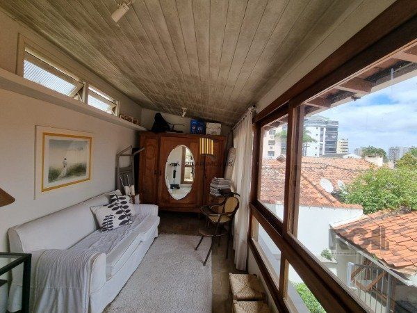 Casa a venda 03 dormitórios 280mq Jardim Lindóia