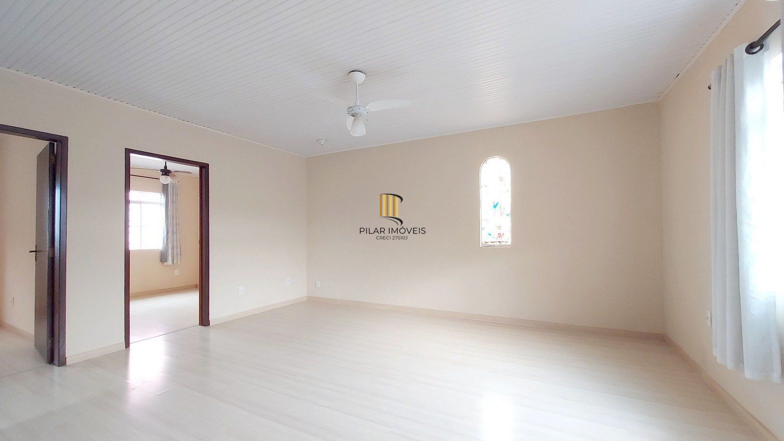 Casa com 3 dormitórios á venda no Bairro Sarandi, Porto Alegre