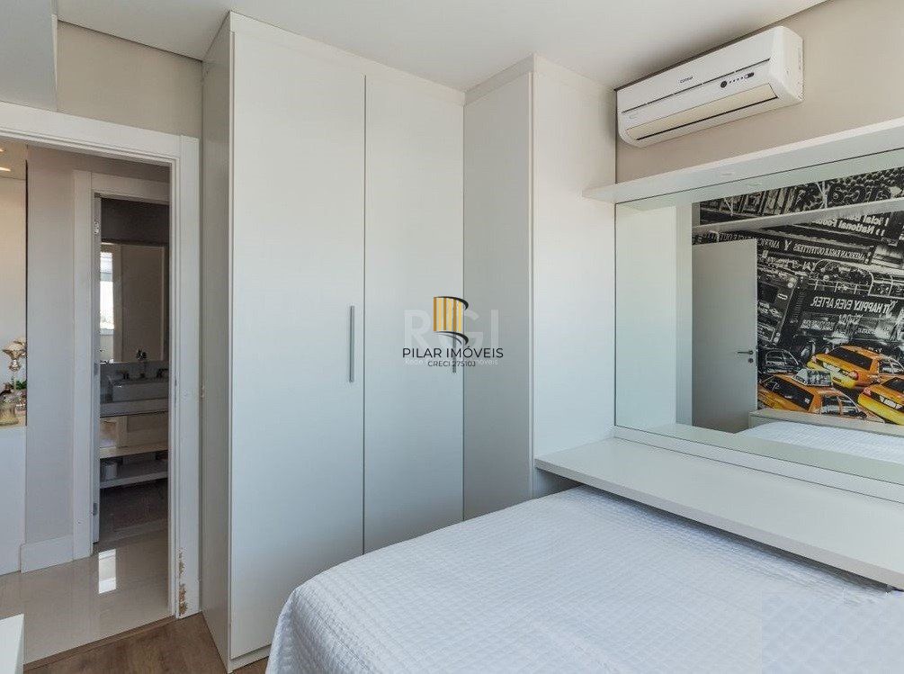 Apartamento para Venda - 54m², 2 dormitórios, 1 vaga - Passo da Areia