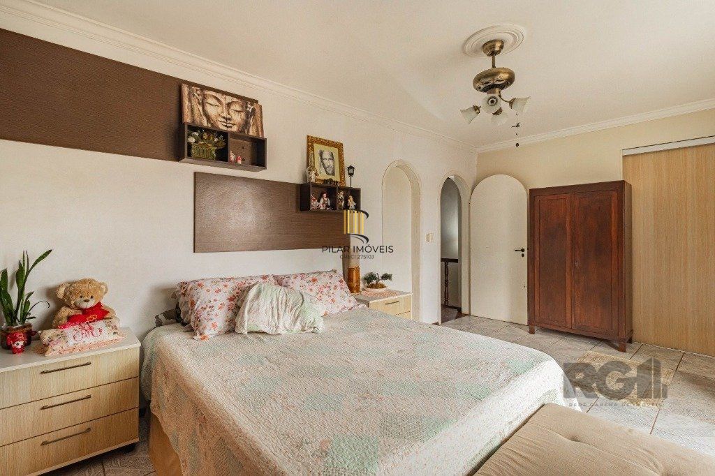Casa de 3 dormitórios, no bairro Espírito Santo