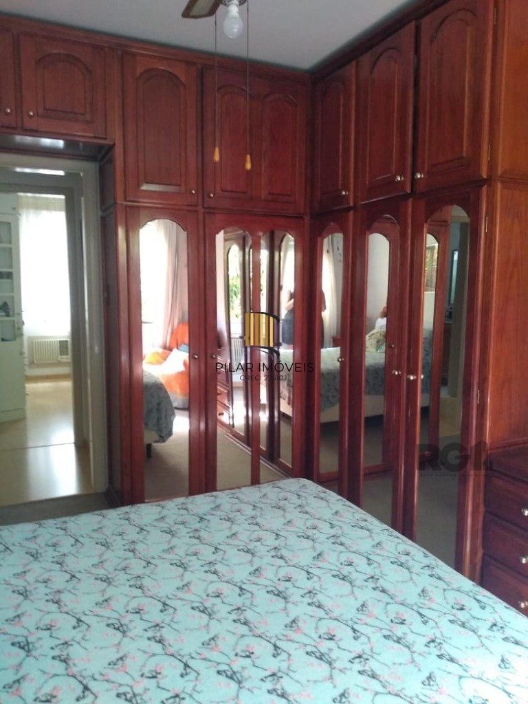 Apartamento 129m² - 3 dormitórios, 3 banheiros e 1 vaga de garagem no bairro São João