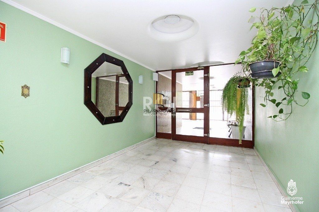 Apartamento 67m² - 2 dormitórios e 1 vaga de garagem no bairro Teresópolis
