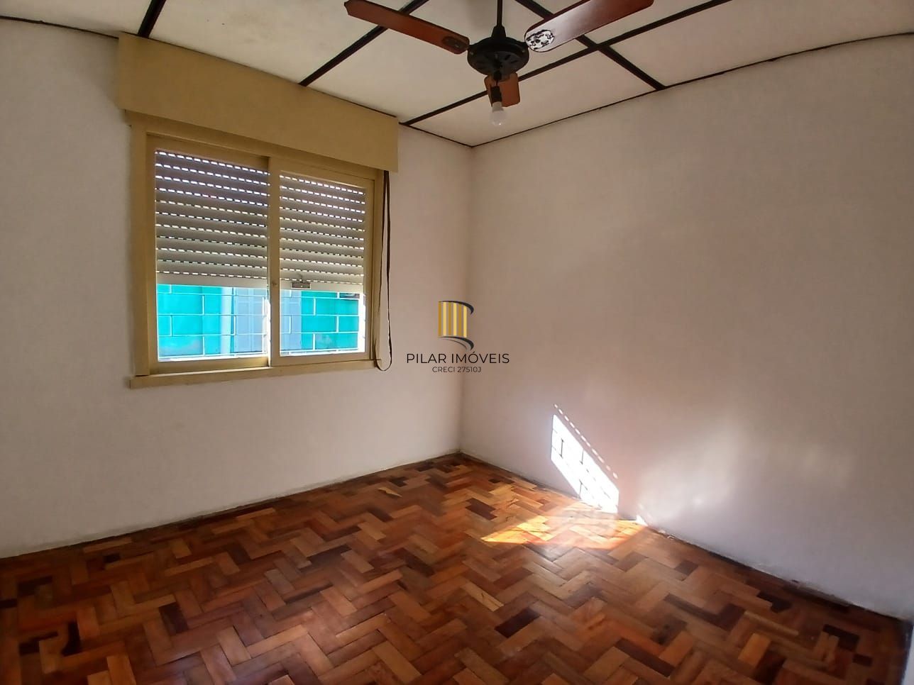 Casa com piscina no bairro Leopoldina -Porto Alegre