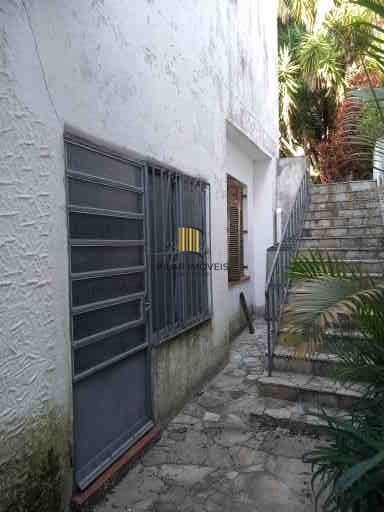 Casa para Venda - 250m², 3 dormitórios,  - Medianeira