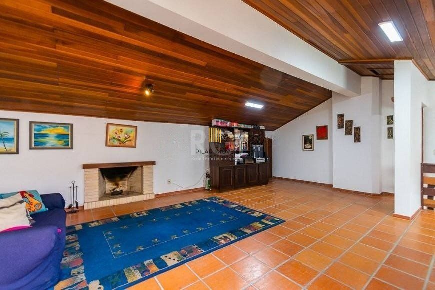 Casa Em Condomínio 224m², Bairro Tristeza