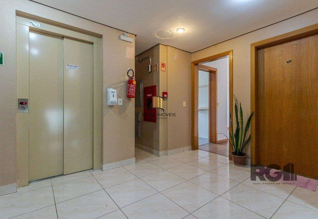 Excelente apartamento de 68m² com 2 dormitórios e 1 vaga no bairro Jardim Itu
