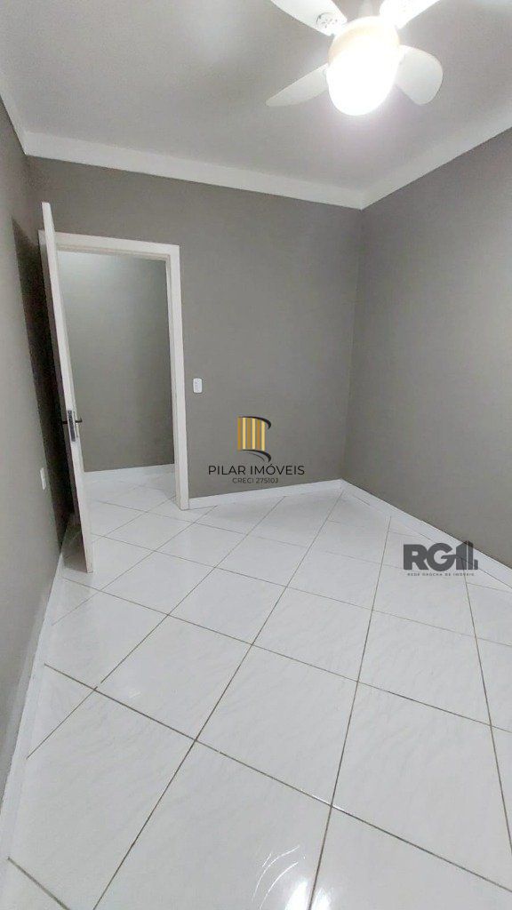 Casa 3 dormitórios no bairro Azenha