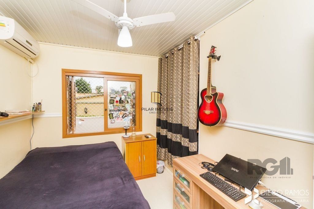 Casa 4 dormitórios no bairro Espírito Santo