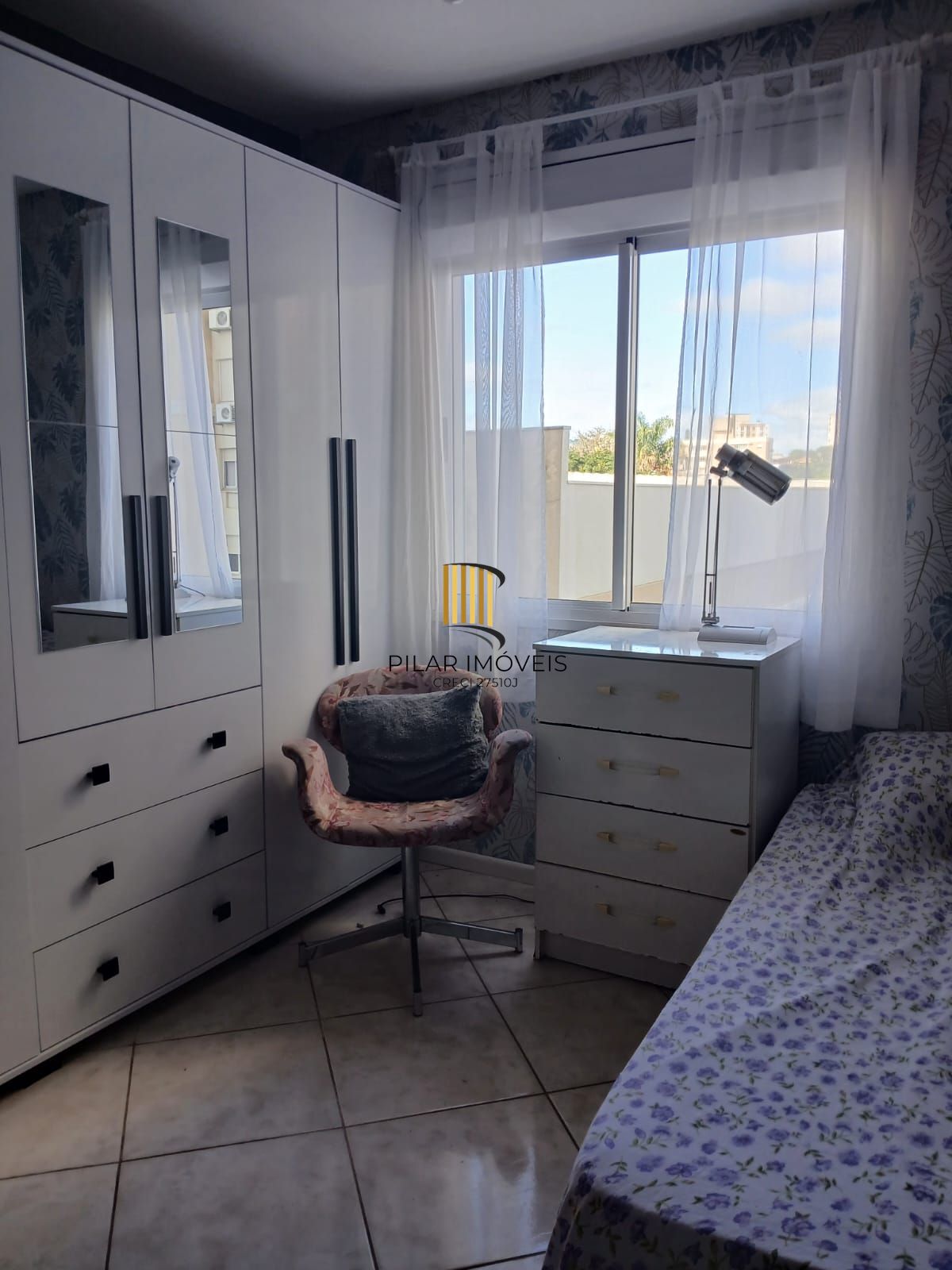 Apartamento de 03 dormitorios com suite, vaga de garagem e infraestrutura completa em Porto Alegre