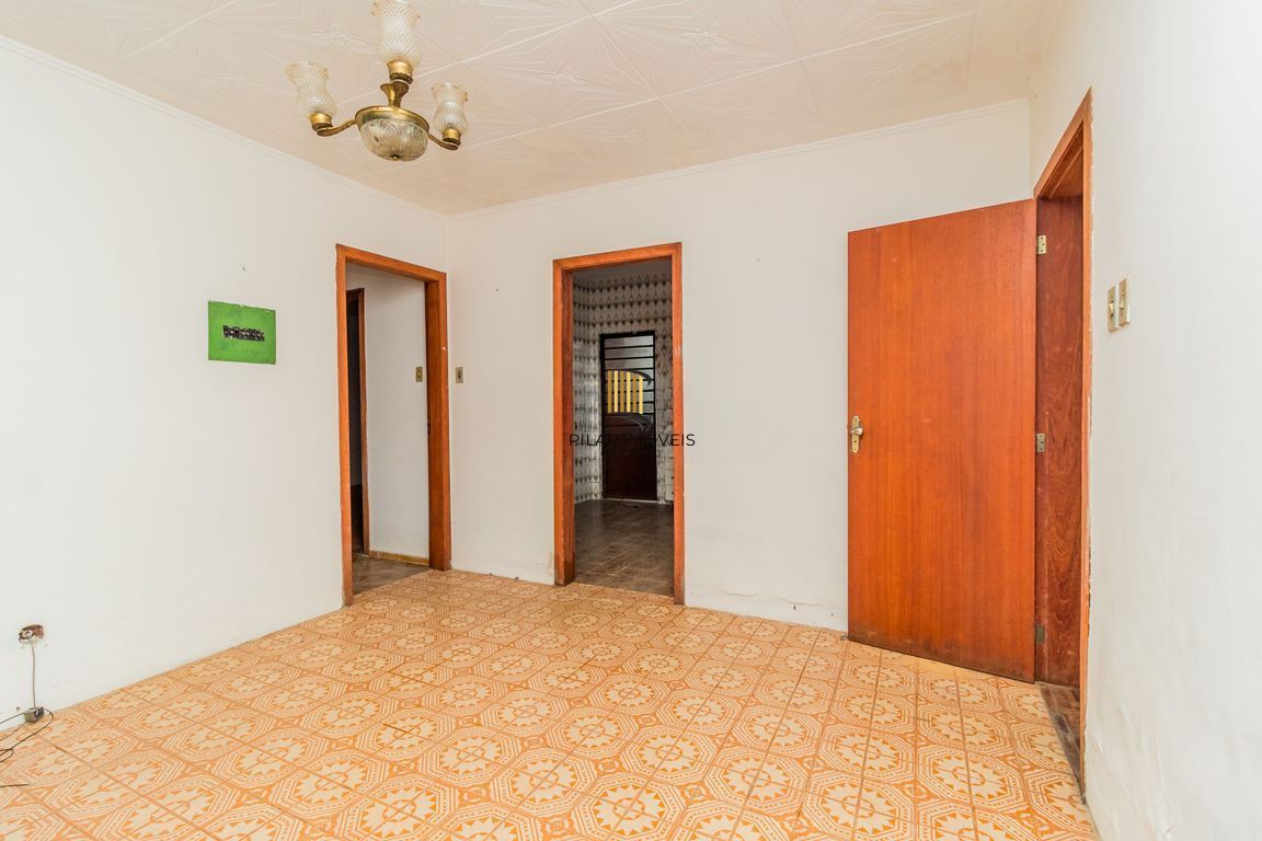 Casa de 4 dormitorios à venda Avenida Tramandaí, Ipanema - Porto Alegre