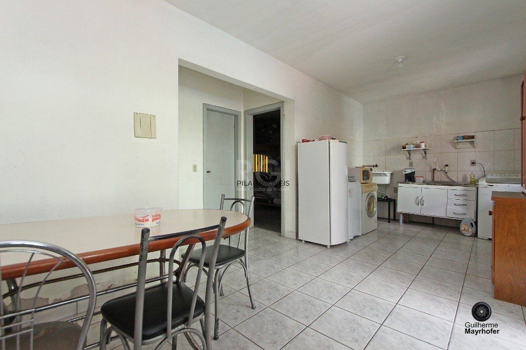 Casa para Venda - 400m², 5 dormitórios, sendo 1 suites, 3 vagas - Jardim Itu Sabará