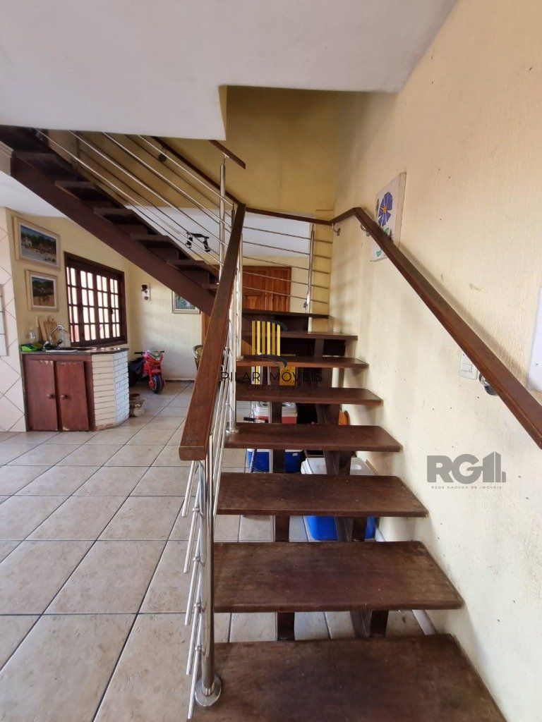 Casa com 5 quartos e espaço gourmet | Próx. à Terceira Perimetral