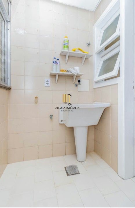 Apartamento 2 dorms à venda Avenida Clemenciano Barnasque, Teresópolis - Porto Alegre