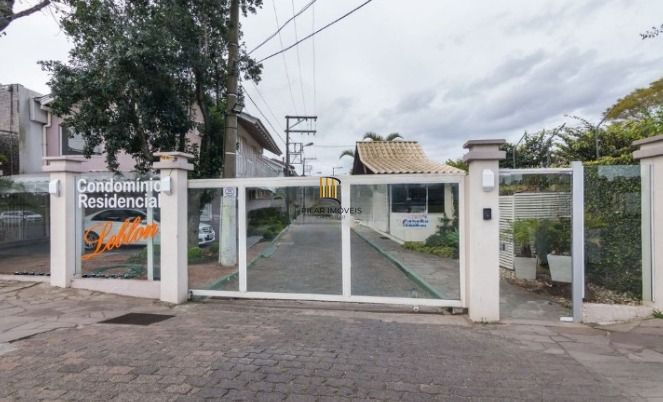 Casa de Condomínio com 3 Quartos e 2 banheiros à Venda, 83 m²  De? R$ 470.000 por R$ 399.000 na Zona sul de Porto Alegre