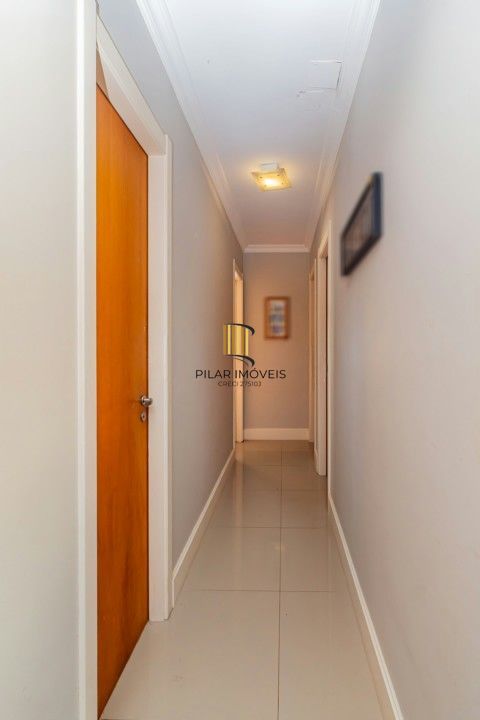 Apartamento para Venda - 93.43m², 3 dormitórios, sendo 1 suites, 2 vagas - Teresópolis