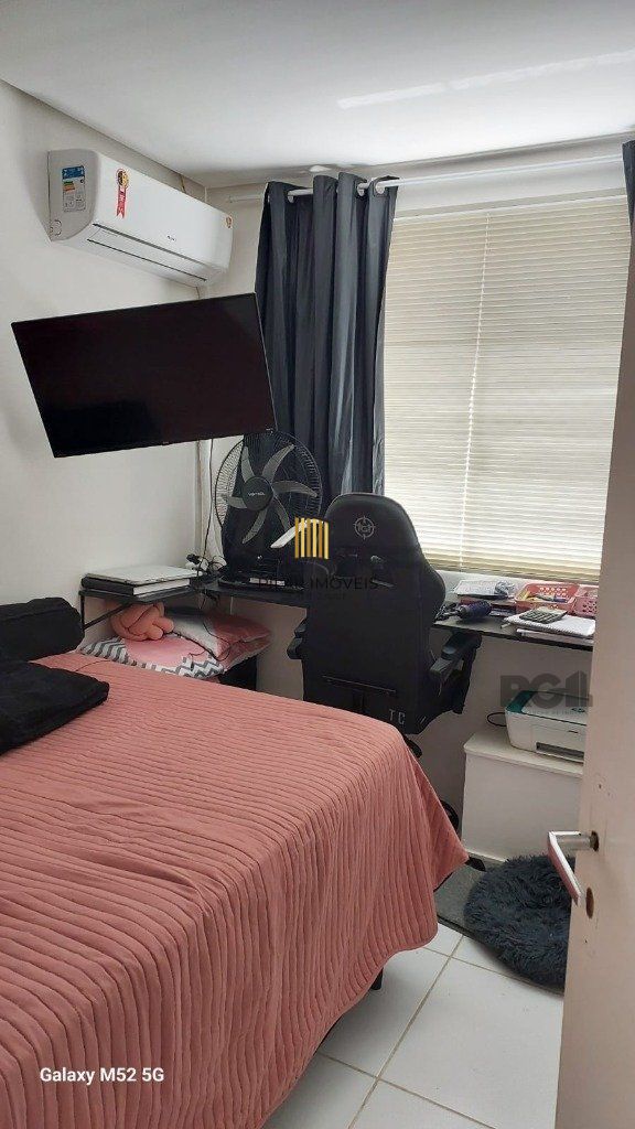 Apartamento 2 dormitórios no bairro Glória