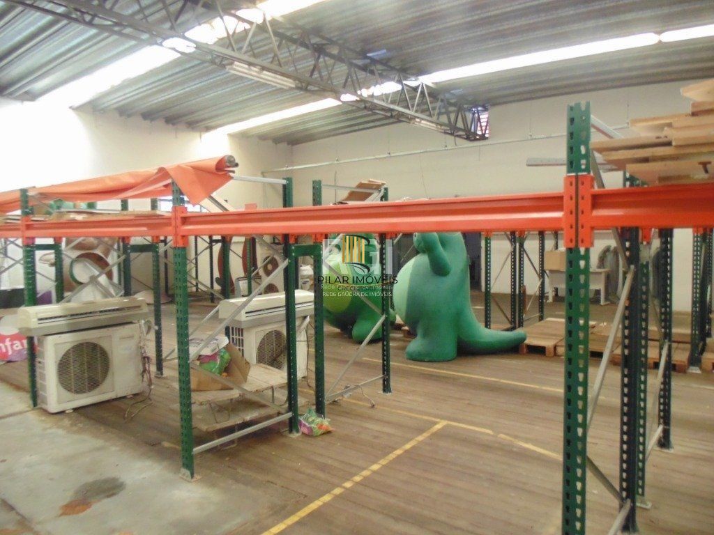 Predio para Venda - 2000m², 0 dormitórios, Teresópolis