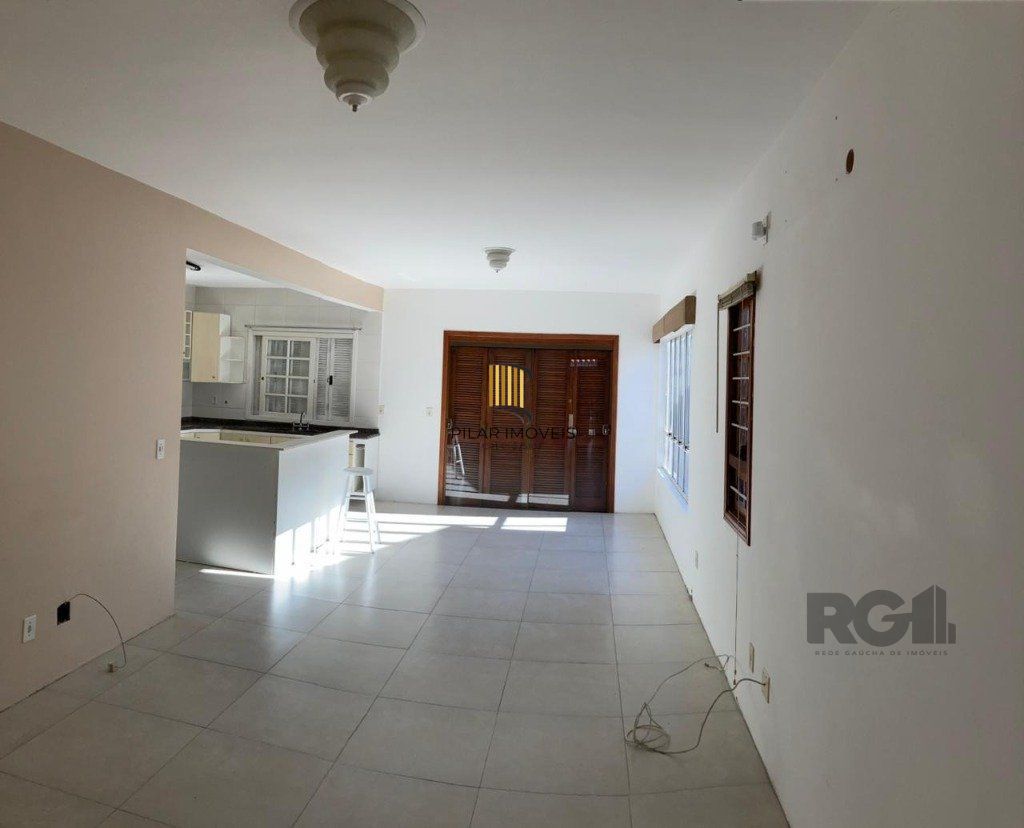 Casa de 2 dormitórios no bairro Jardim Itu