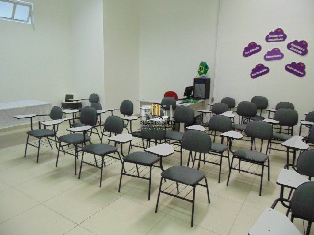 Depósito/Pavilhão para Venda - 2000m², 0 dormitórios, Teresópolis