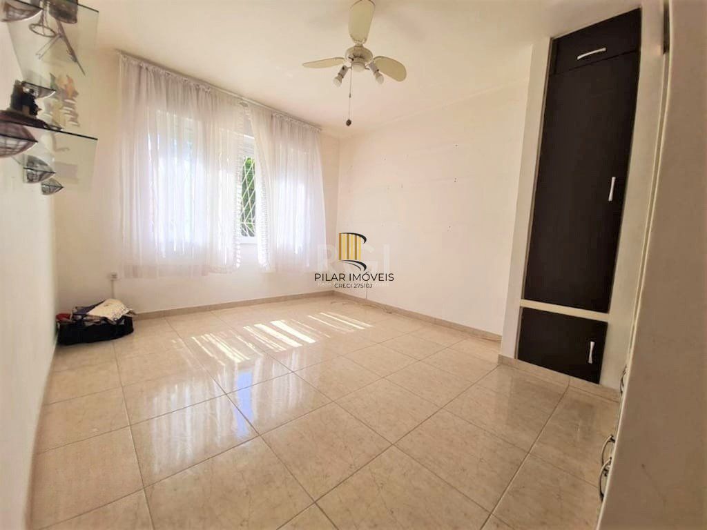 Apartamento de 3 dormitórios, Bairro Menino Deus