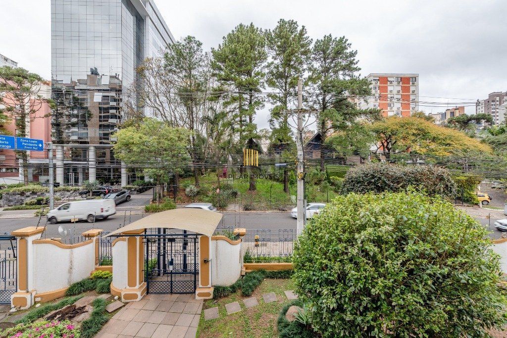 Apartamento de 106m², Bairro Mont Serrat