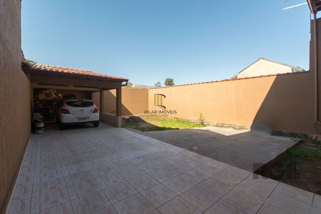 Casa de 4 quartos com 265m², no bairro Cavalhada