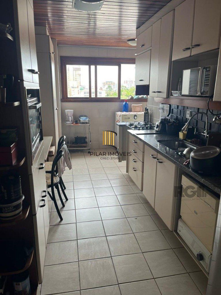 Cobertura Duplex para Venda - 269,97², 3 dorm, 1 suite, 2 vagas - Menino Deus