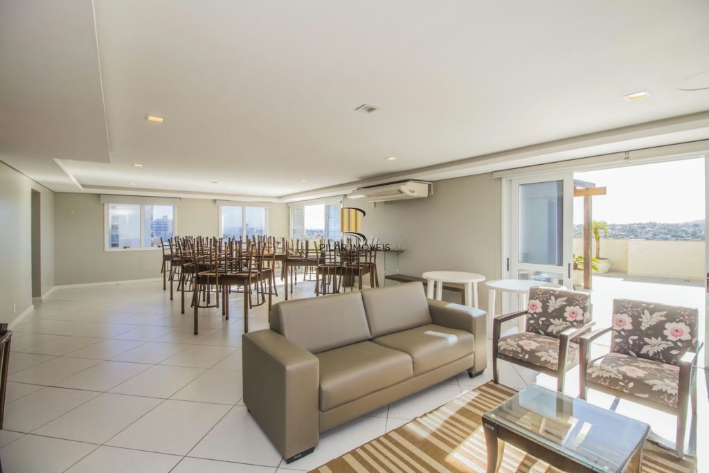 Apartamento de 2 dormitórios à venda no Jardim do Salso - Porto Alegre