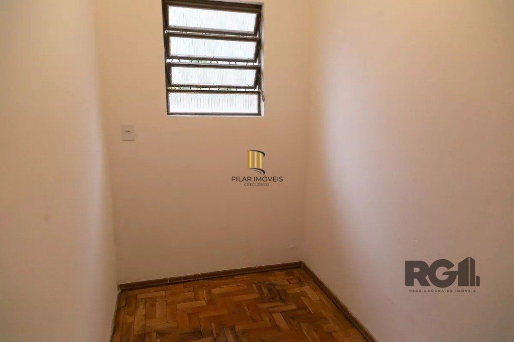 Casa para Venda - 150m², 3 dormitórios, 2 vagas - Teresópolis
