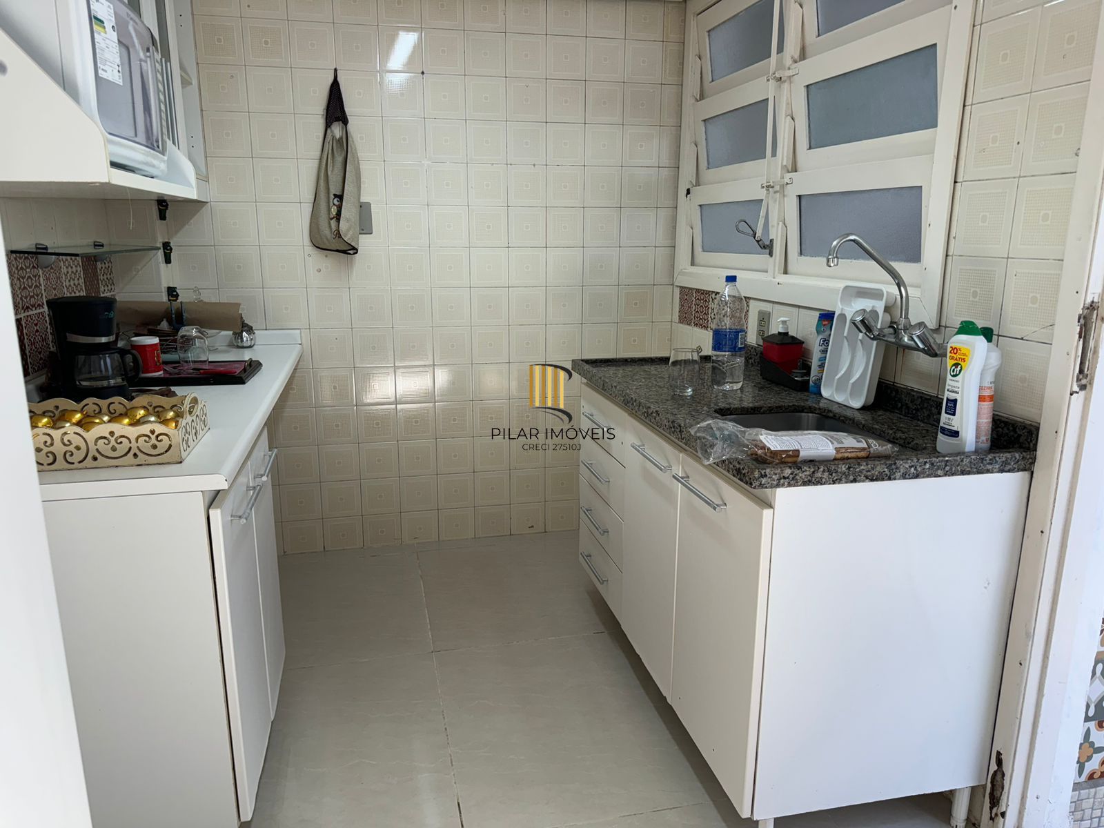 Casa em Condomínio Fechado, bairro Cavalhada