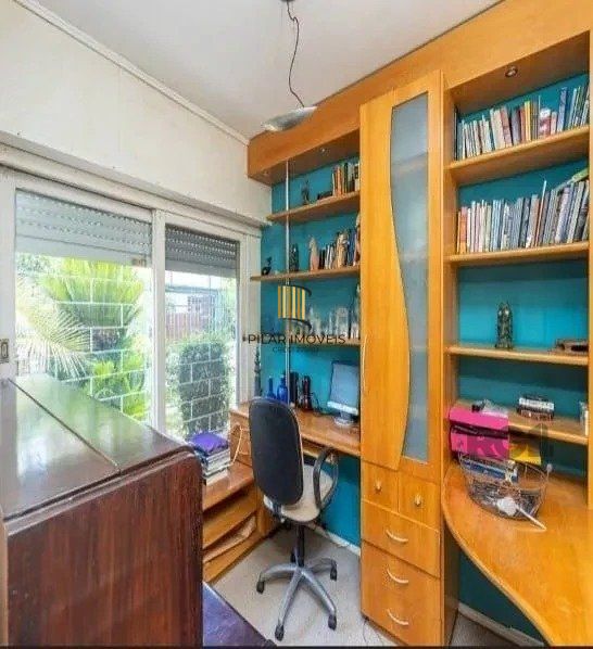 Excelente casa de 220m² com 3 dormitórios no bairro Tristeza.