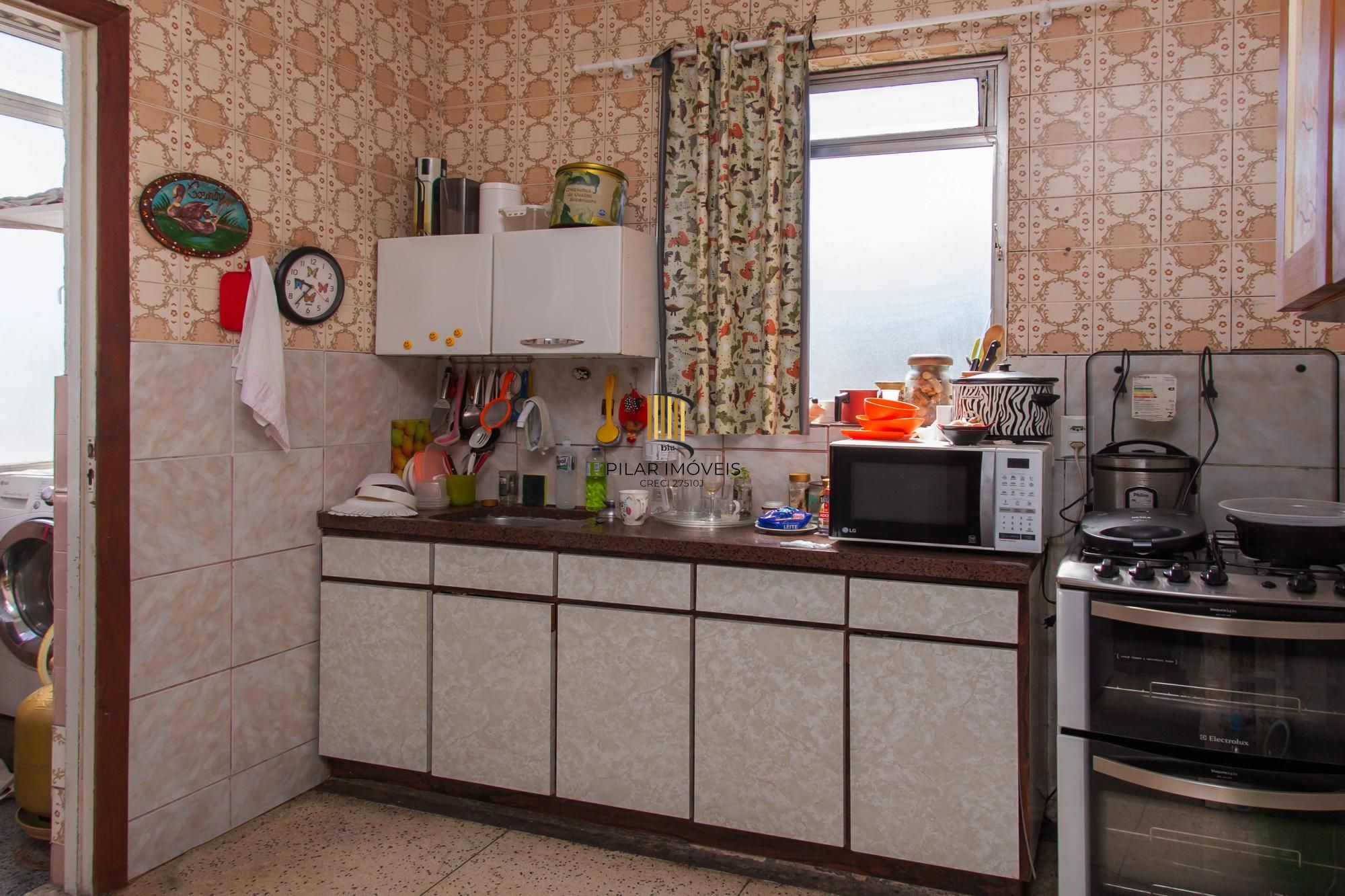 Apartamento Garden com 2 quartos e 94m² à venda em Rio Branco, Porto Alegre.