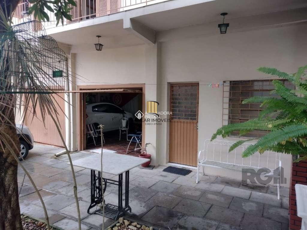 Casa 2 Dormitório(s) Bairro Vila São José