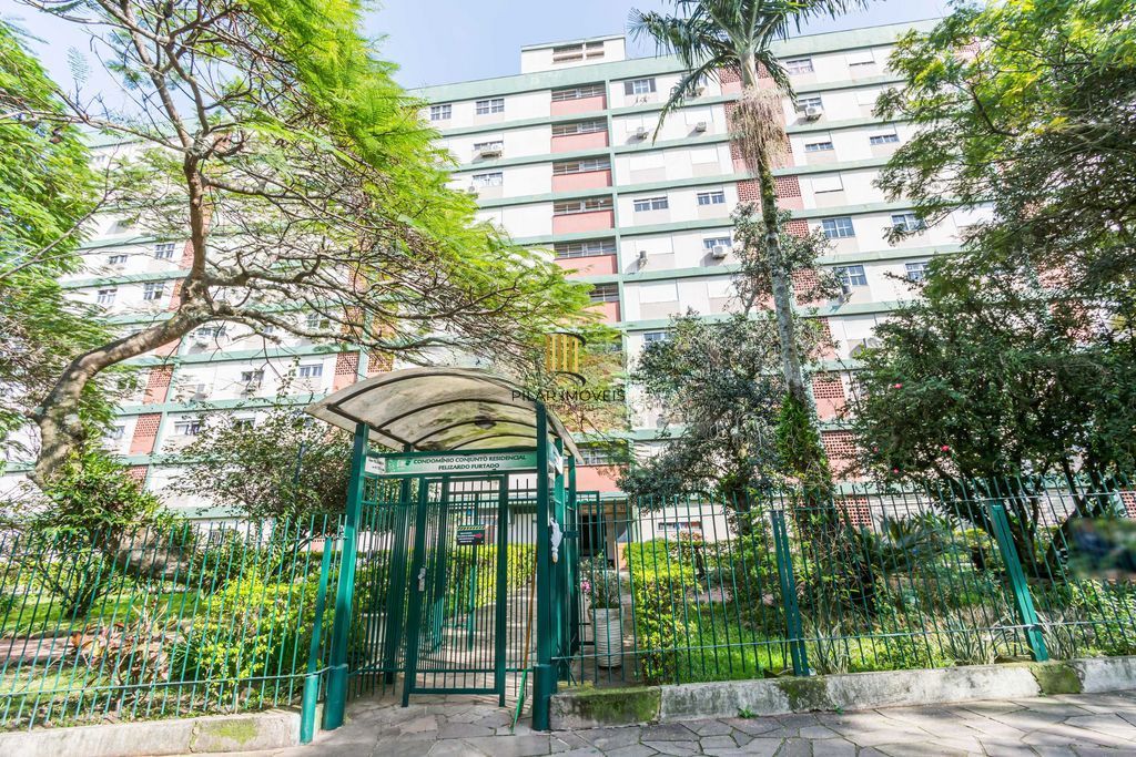 Apartamento Térreo 2 dorms à venda Rua Felizardo Furtado, Petrópolis - Porto Alegre