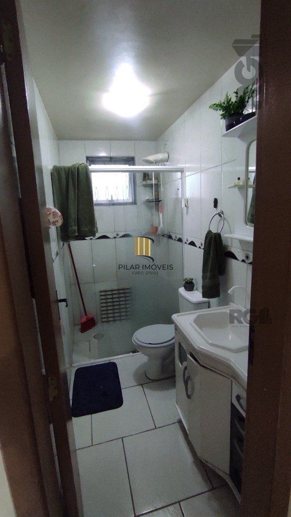 Casa 2 Dormitório(s) Bairro Vila São José