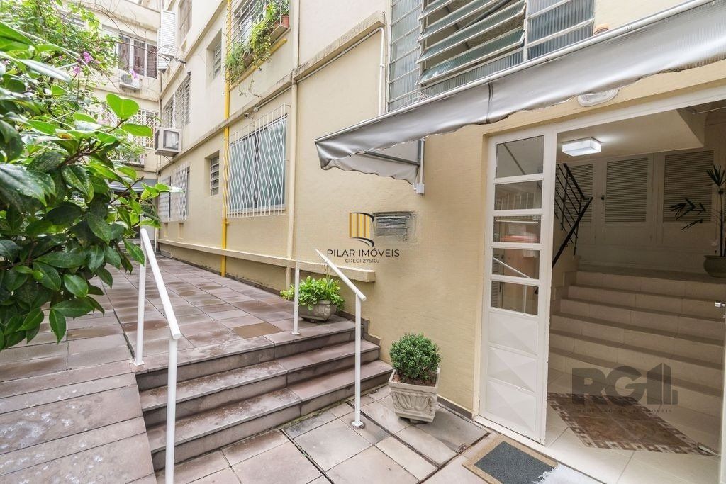 Apartamento 2 dorms à venda Avenida Independência, Independência - Porto Alegre