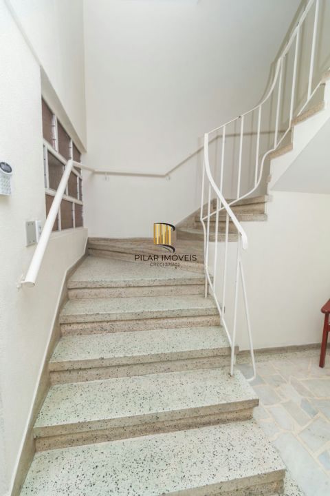 Apartamento de 2 dormitorios à venda no Bairro Vila Jardim - Porto Alegre